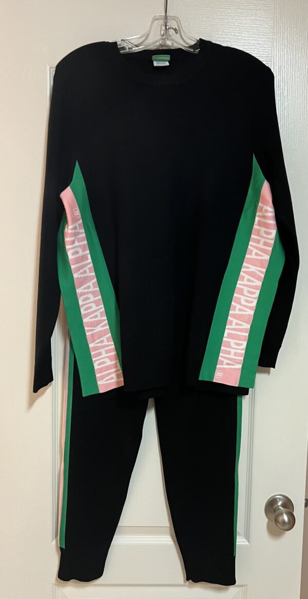 AKA Top and Pants Set